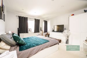 Photo 18- click for photo gallery